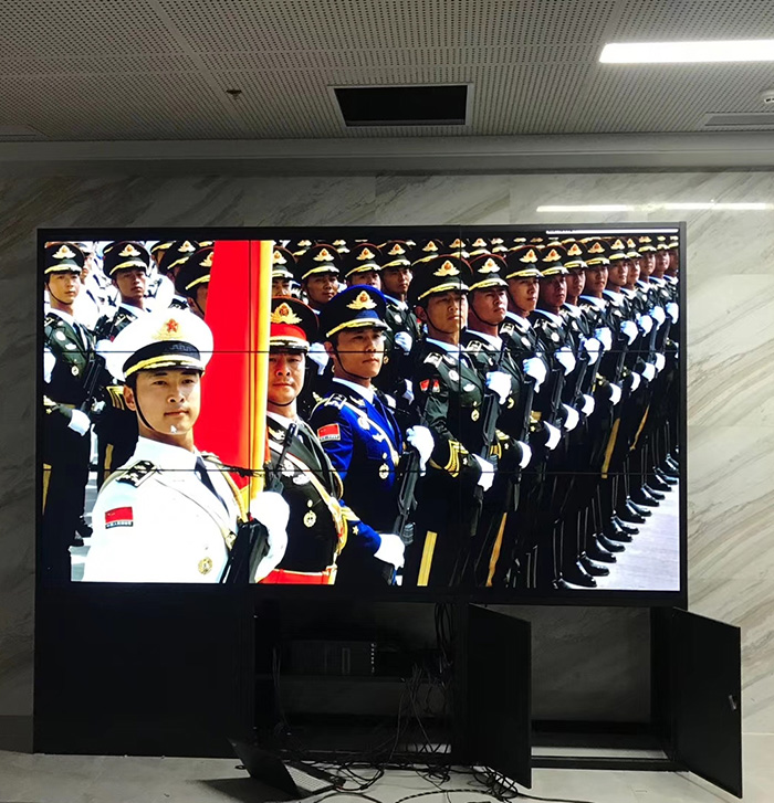 液晶拼接屏采用哪種方式安裝更好？
